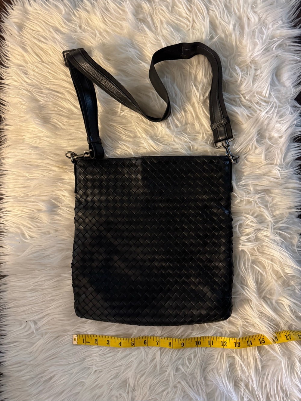 Bottega veneta Woven messenger bag